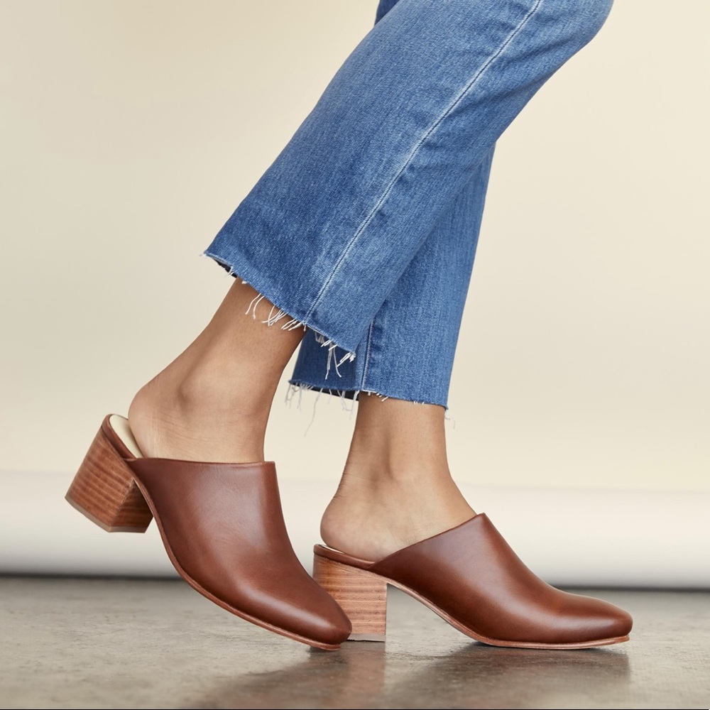 Size 8 Nisolo Paloma Mule in brandy